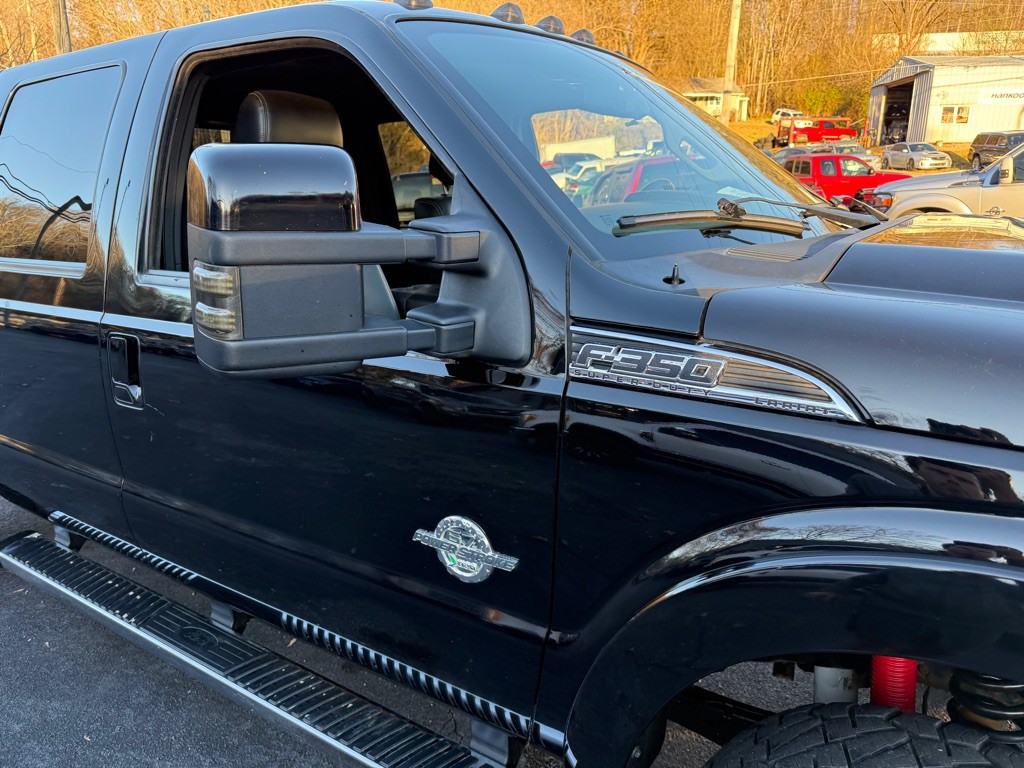 2016 Ford F-350 Image 30