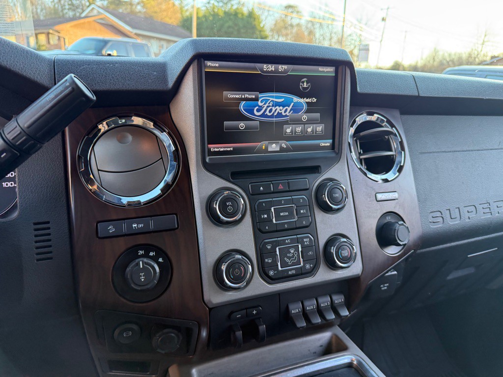 2016 Ford F-350 Image 50