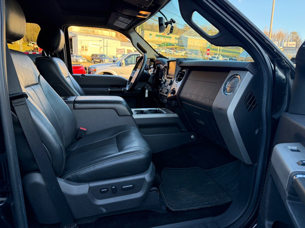 2016 Ford F-350 Image 57