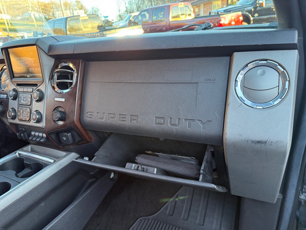 2016 Ford F-350 Image 61