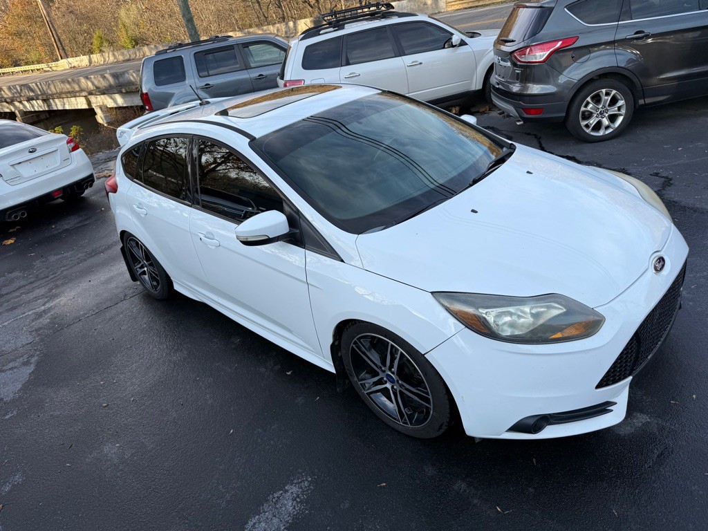 2014 Ford Focus Image 44