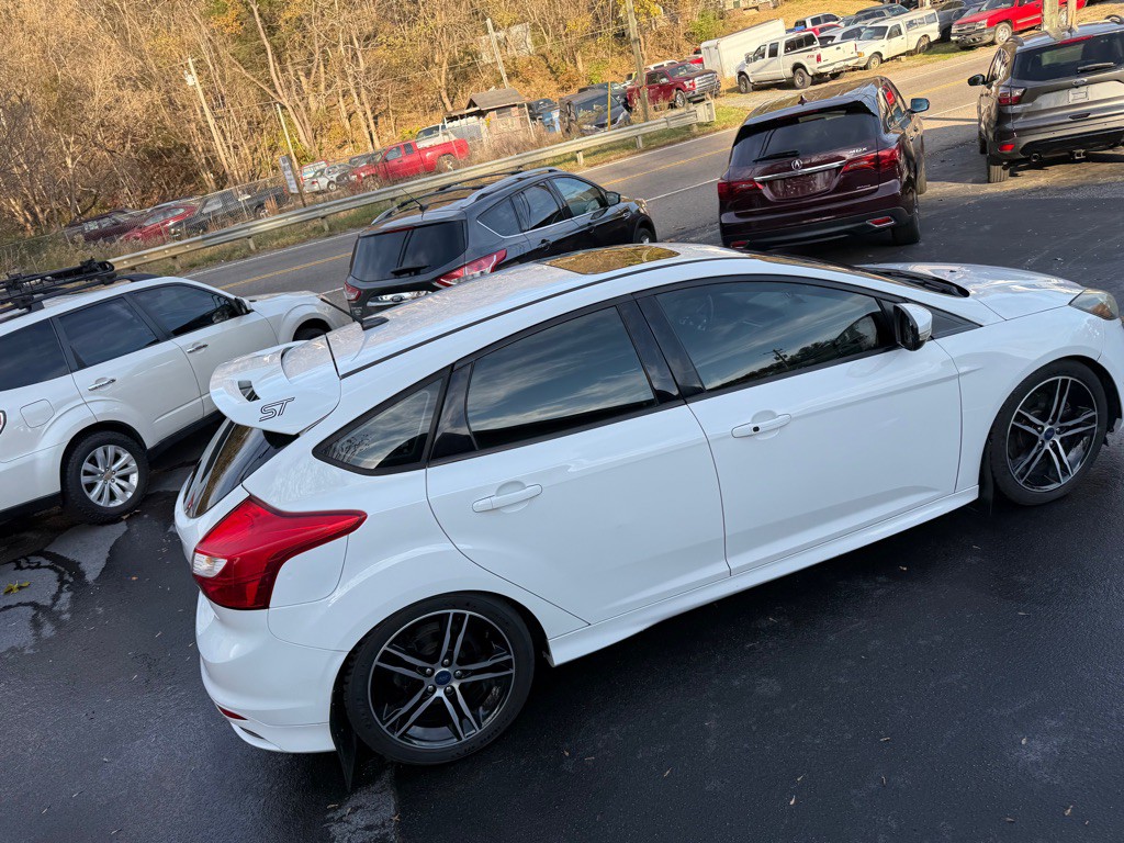 2014 Ford Focus Image 46