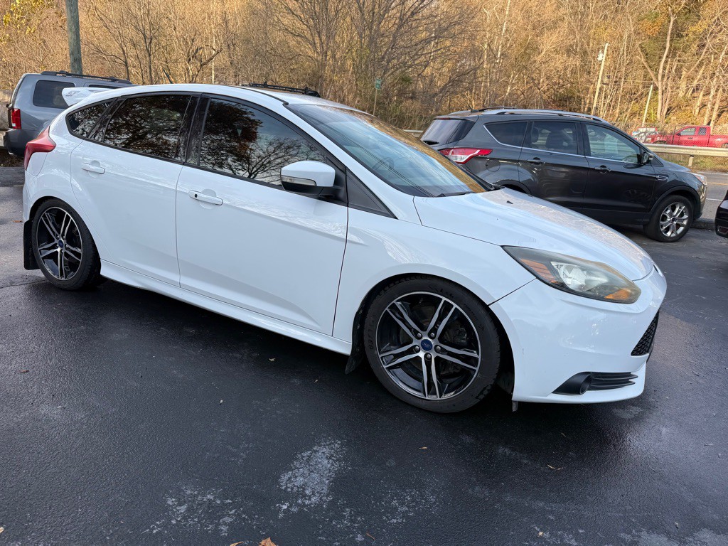 2014 Ford Focus Image 5