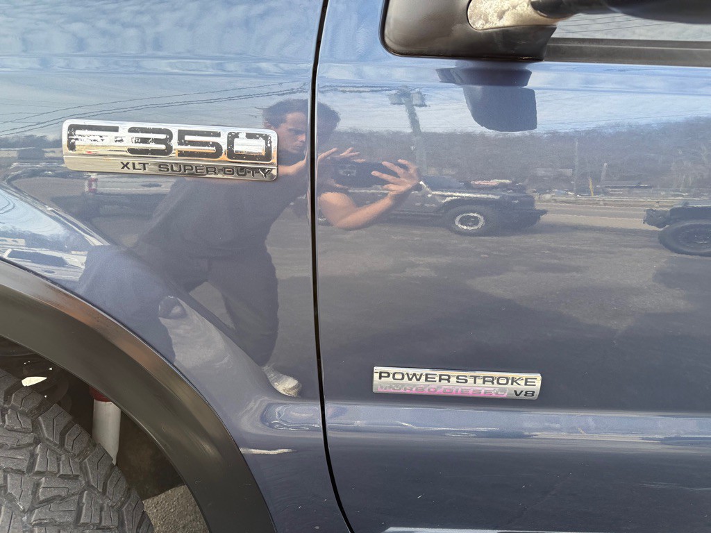 2006 Ford F-350 Image 23