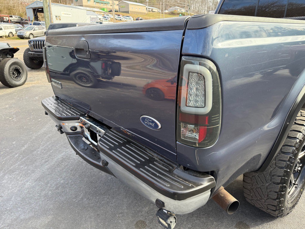 2006 Ford F-350 Image 26