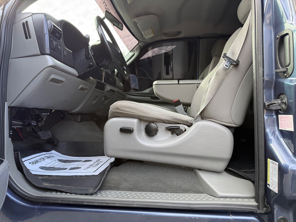 2006 Ford F-350 Image 37