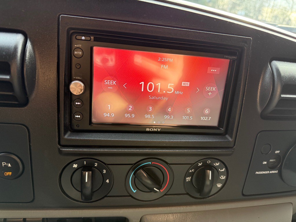 2006 Ford F-350 Image 41