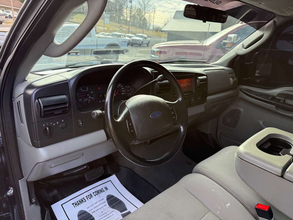 2006 Ford F-350 Image 43