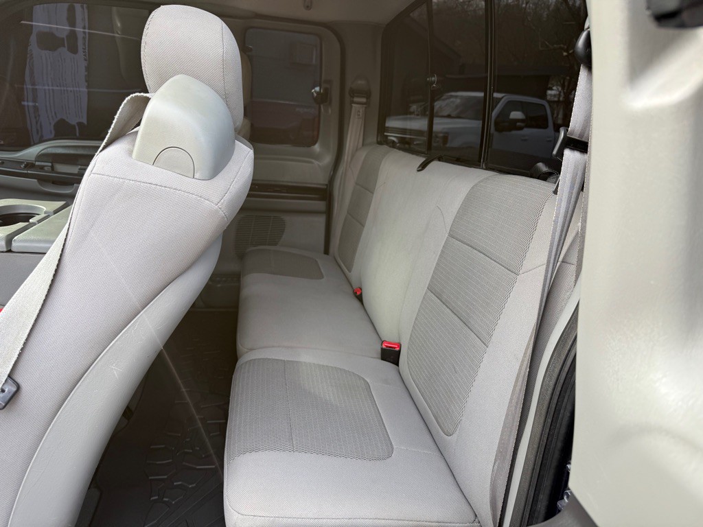 2006 Ford F-350 Image 47