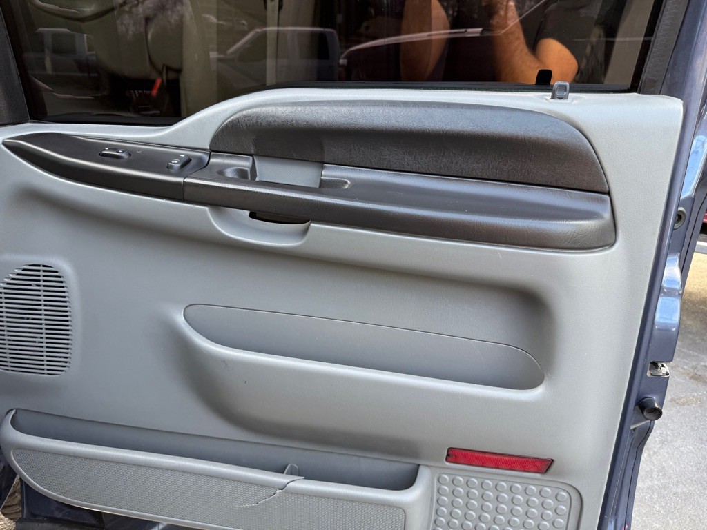 2006 Ford F-350 Image 51