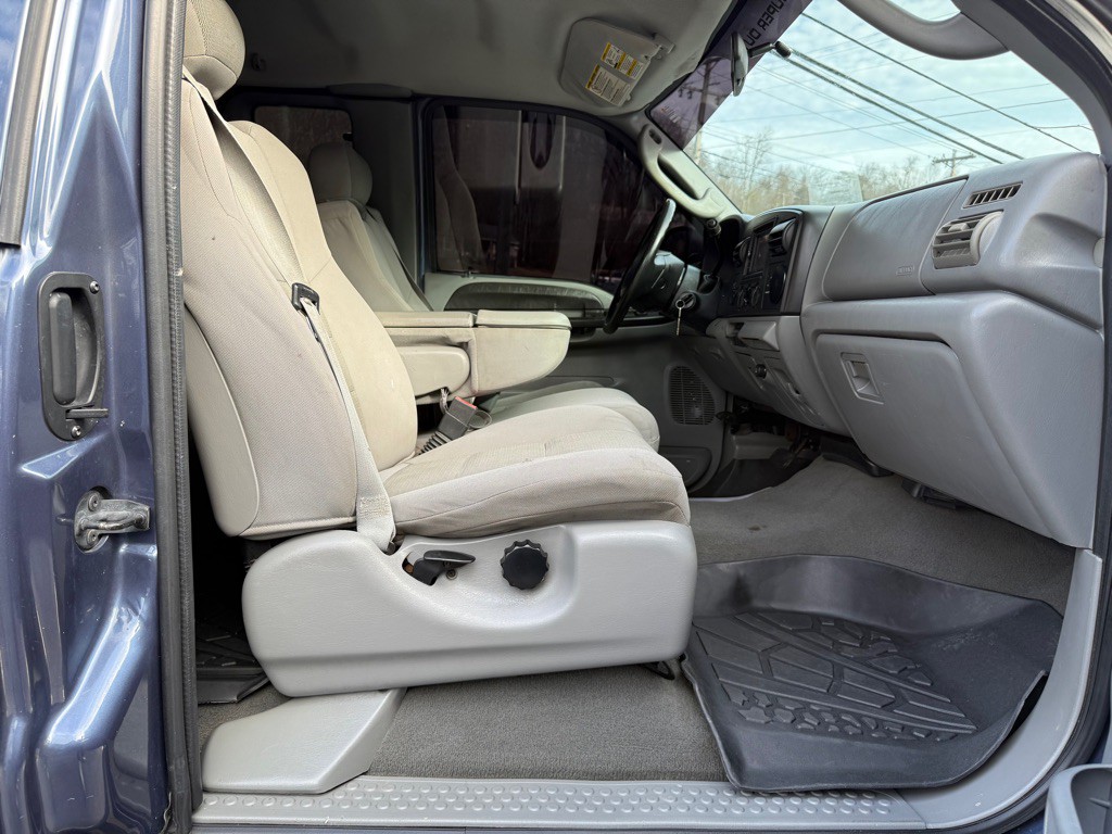 2006 Ford F-350 Image 58