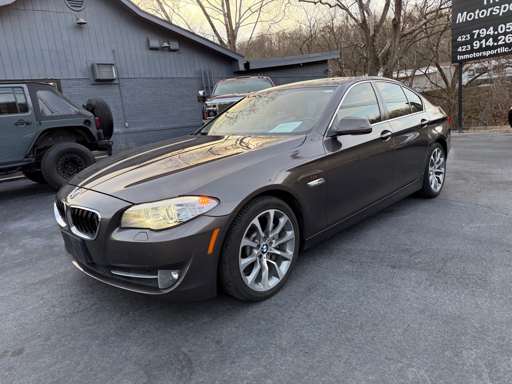 2013 BMW 5 Series Image 26