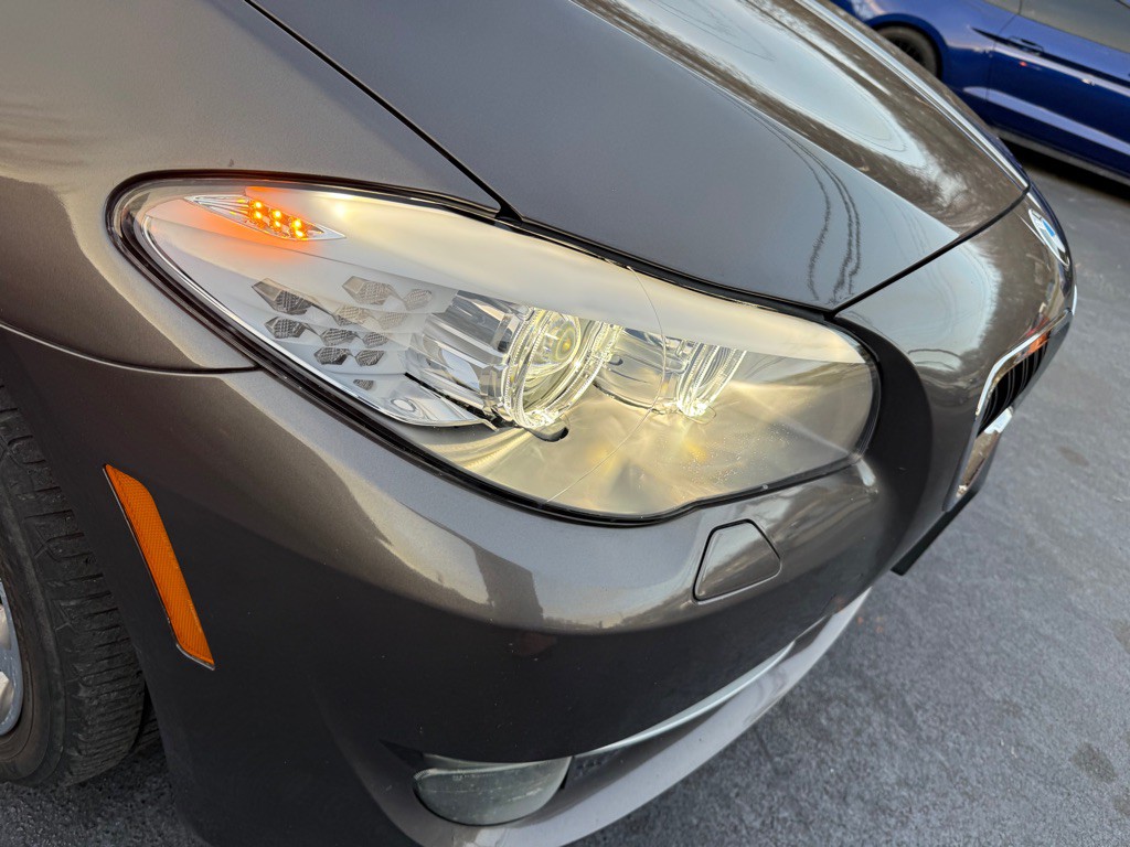 2013 BMW 5 Series Image 99