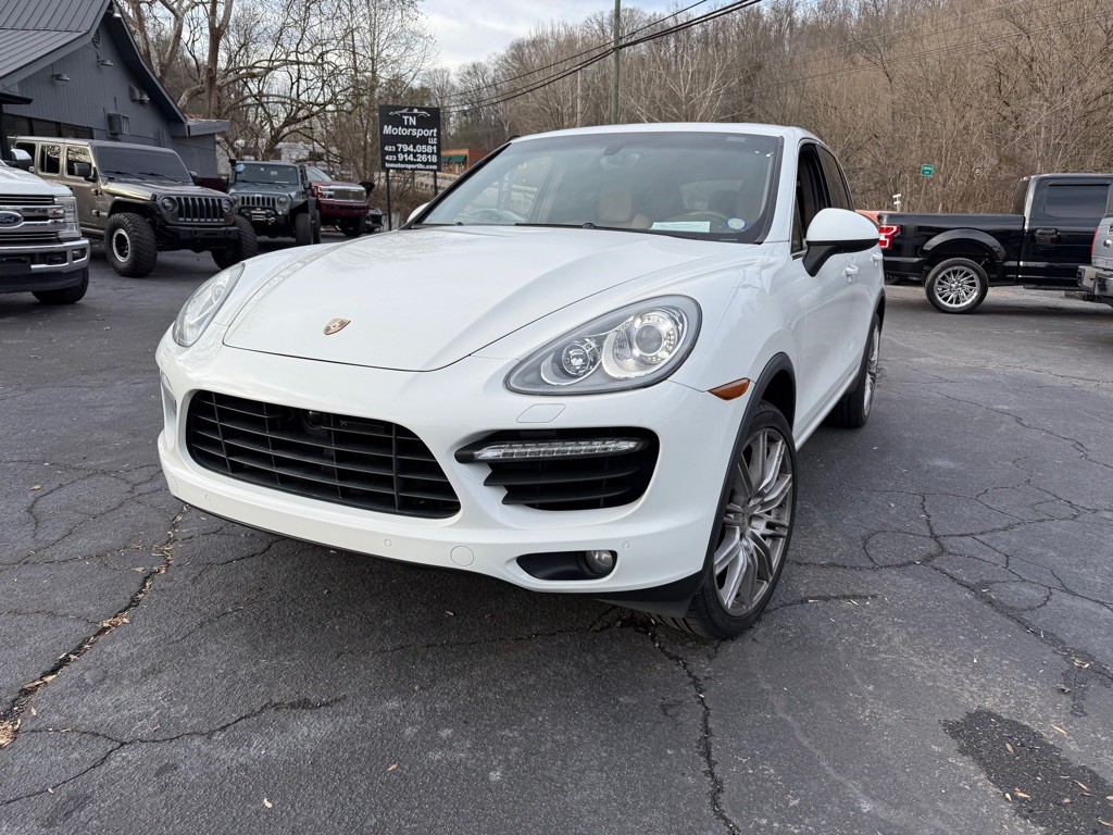 2013 Porsche Cayenne Image 6