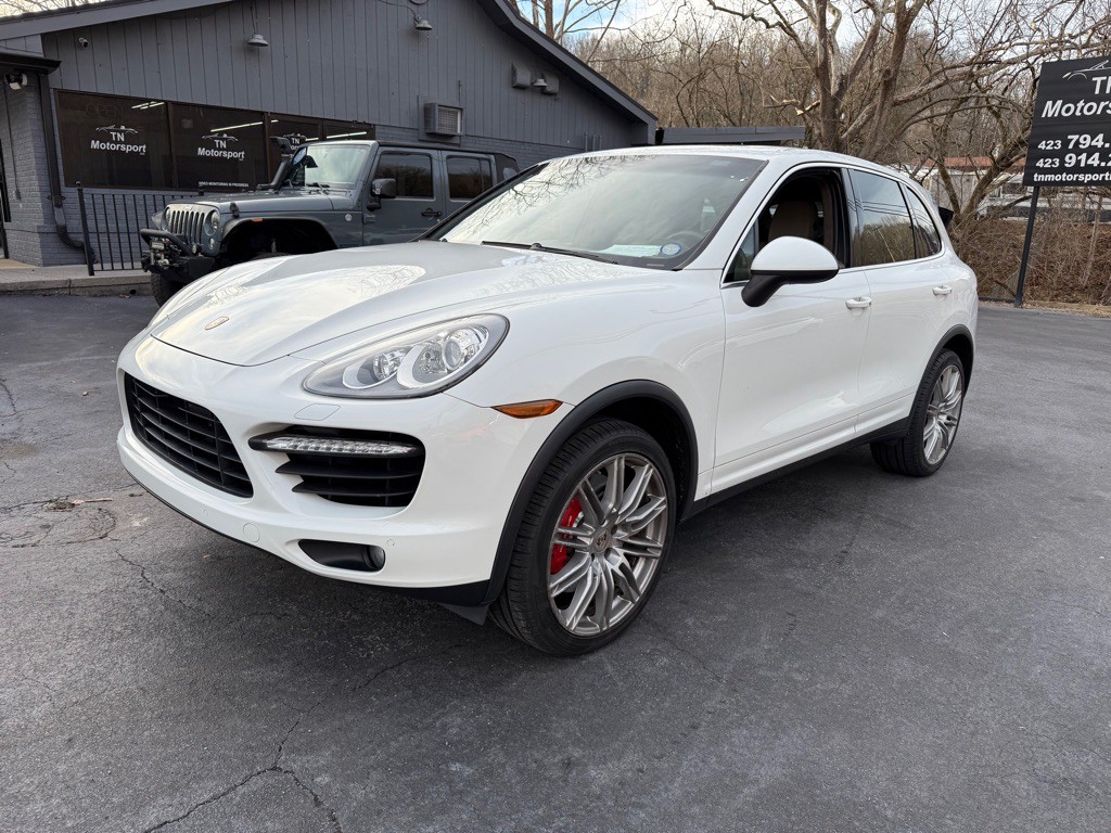 2013 Porsche Cayenne Image 17