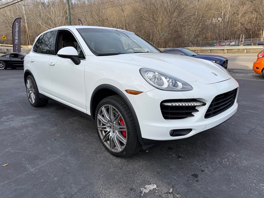 2013 Porsche Cayenne Image 21
