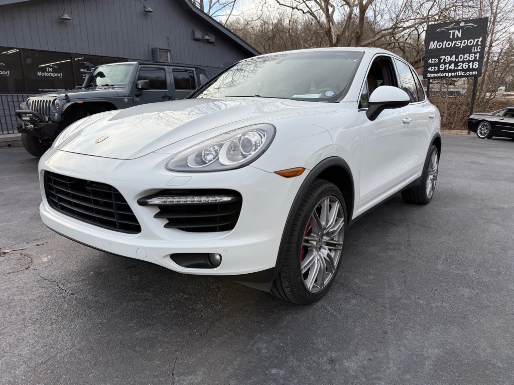 2013 Porsche Cayenne Image 28