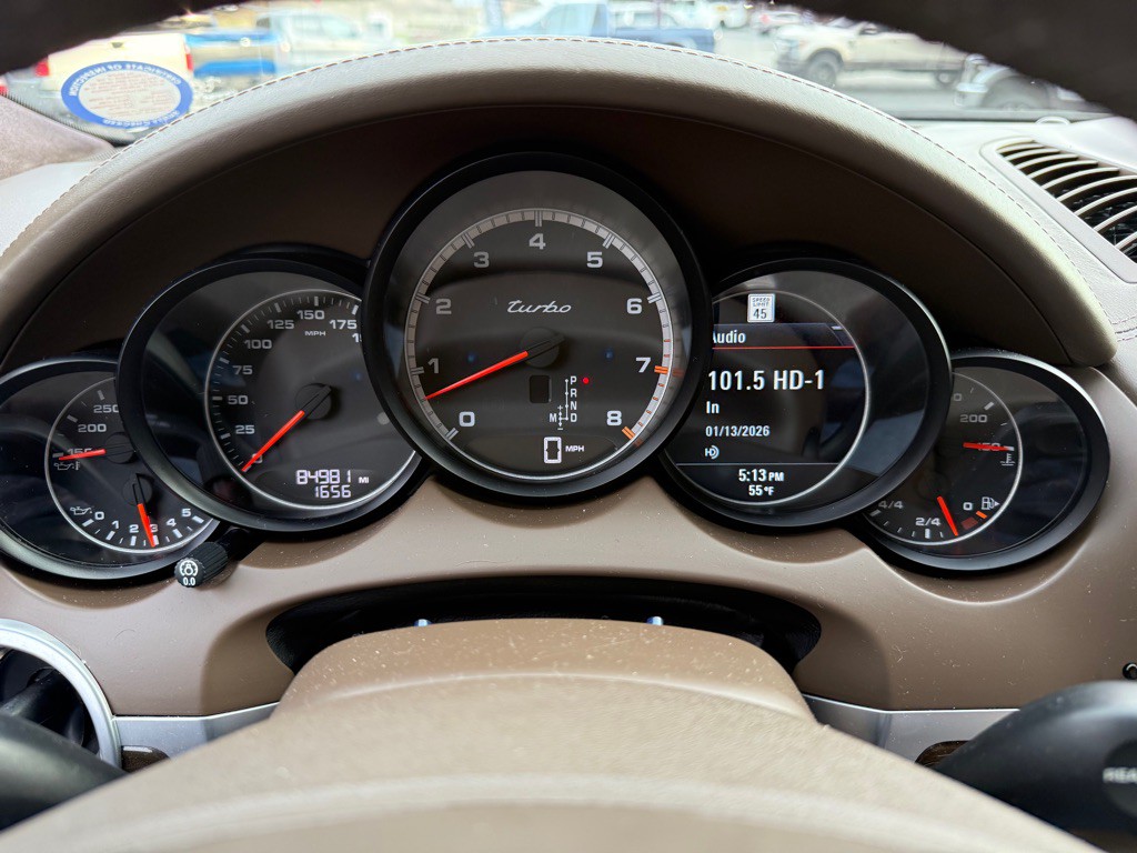 2013 Porsche Cayenne Image 36