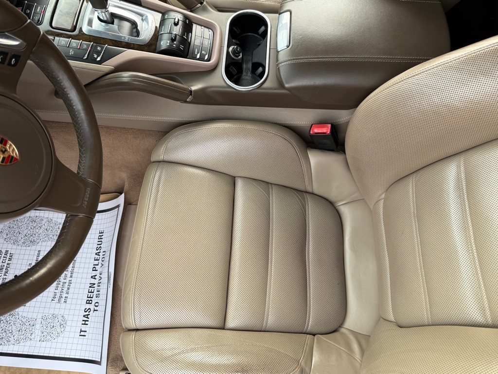 2013 Porsche Cayenne Image 63