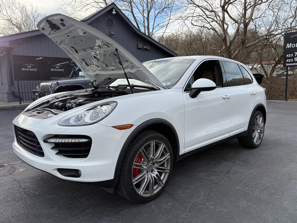 2013 Porsche Cayenne Image 94