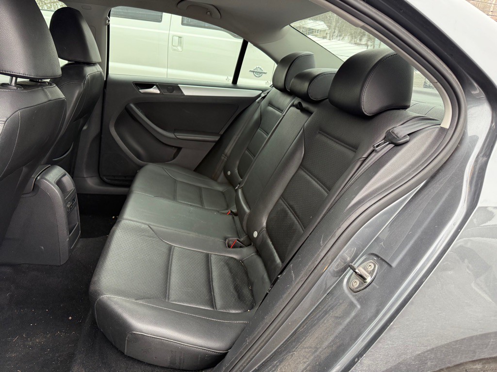 2014 Volkswagen Jetta Image 39