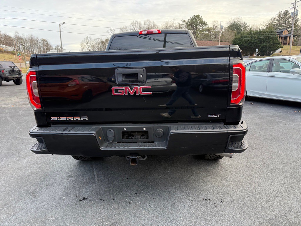 2017 GMC Sierra Image 16