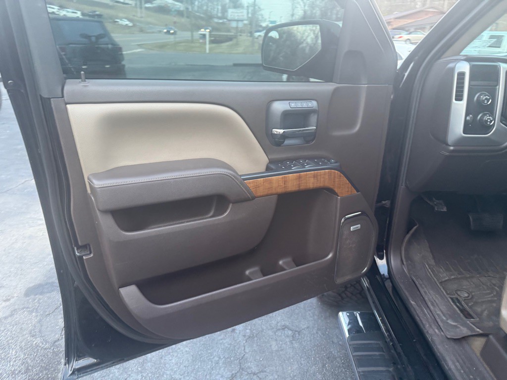 2017 GMC Sierra Image 43