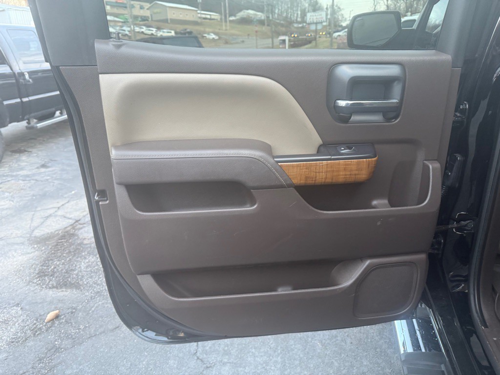 2017 GMC Sierra Image 68