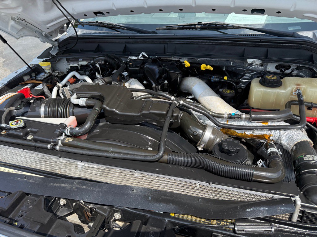 2015 Ford F-250 Image 31