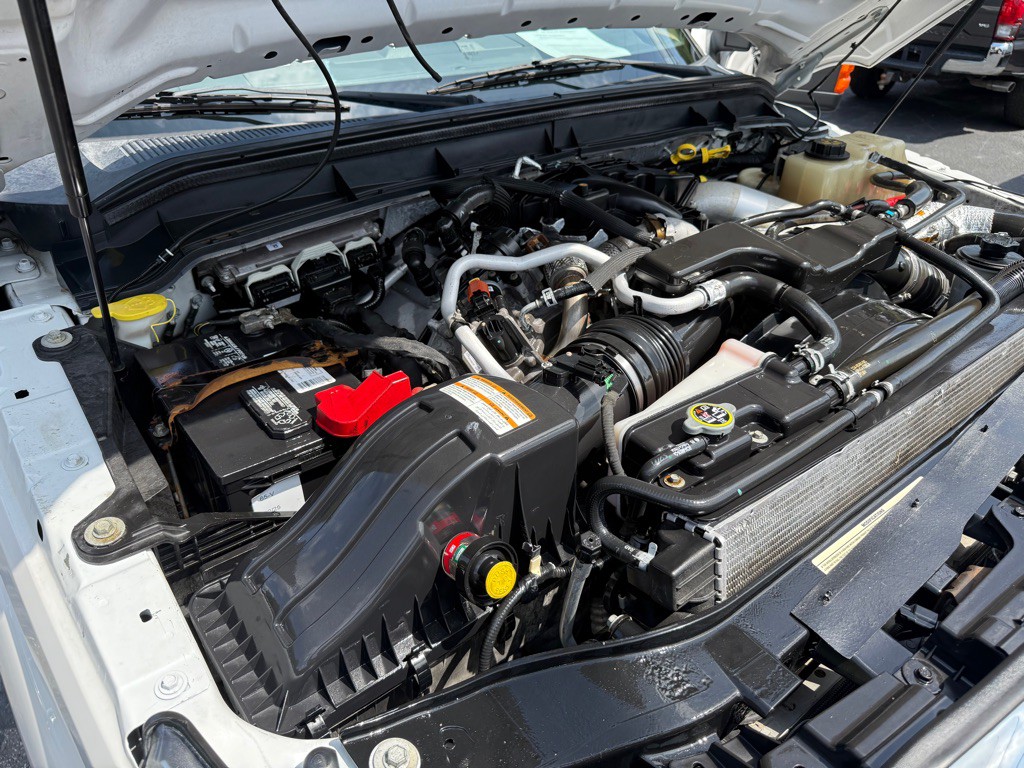 2015 Ford F-250 Image 35