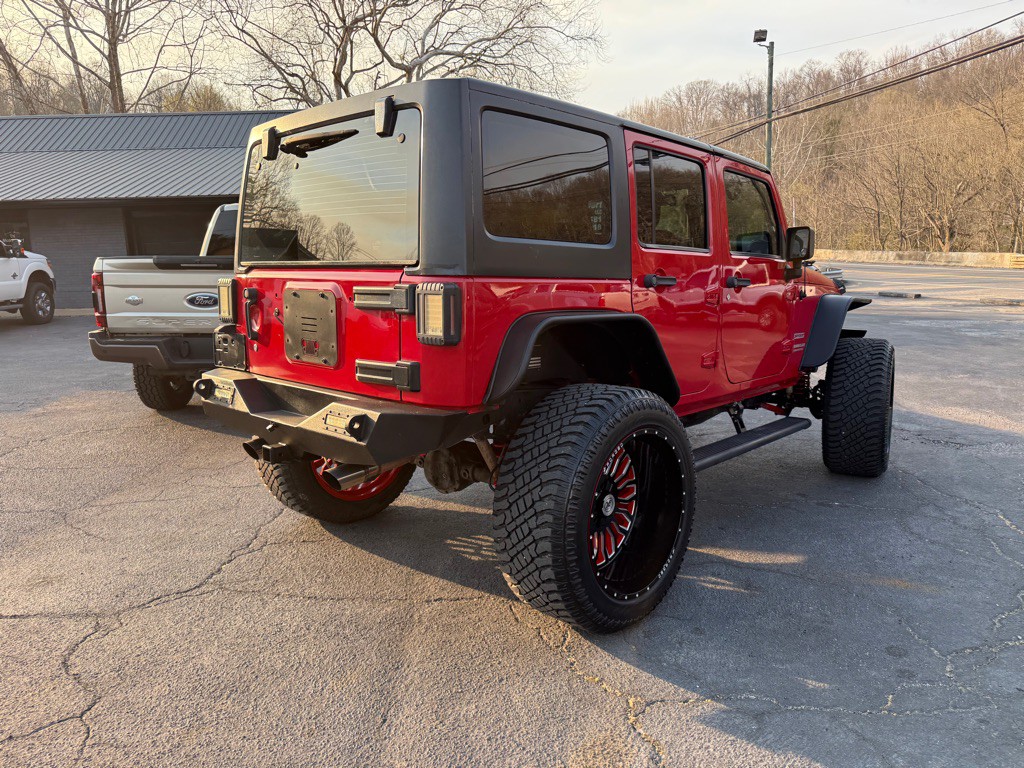 2012 Jeep Wrangler Unlimited Image 16