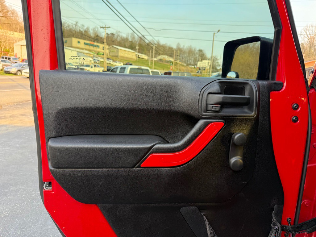 2012 Jeep Wrangler Unlimited Image 66