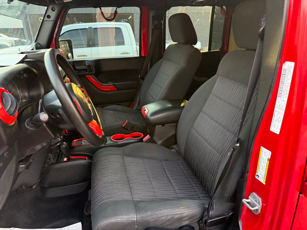 2012 Jeep Wrangler Unlimited Image 69