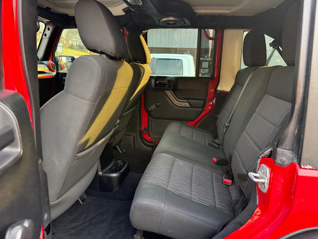 2012 Jeep Wrangler Unlimited Image 89