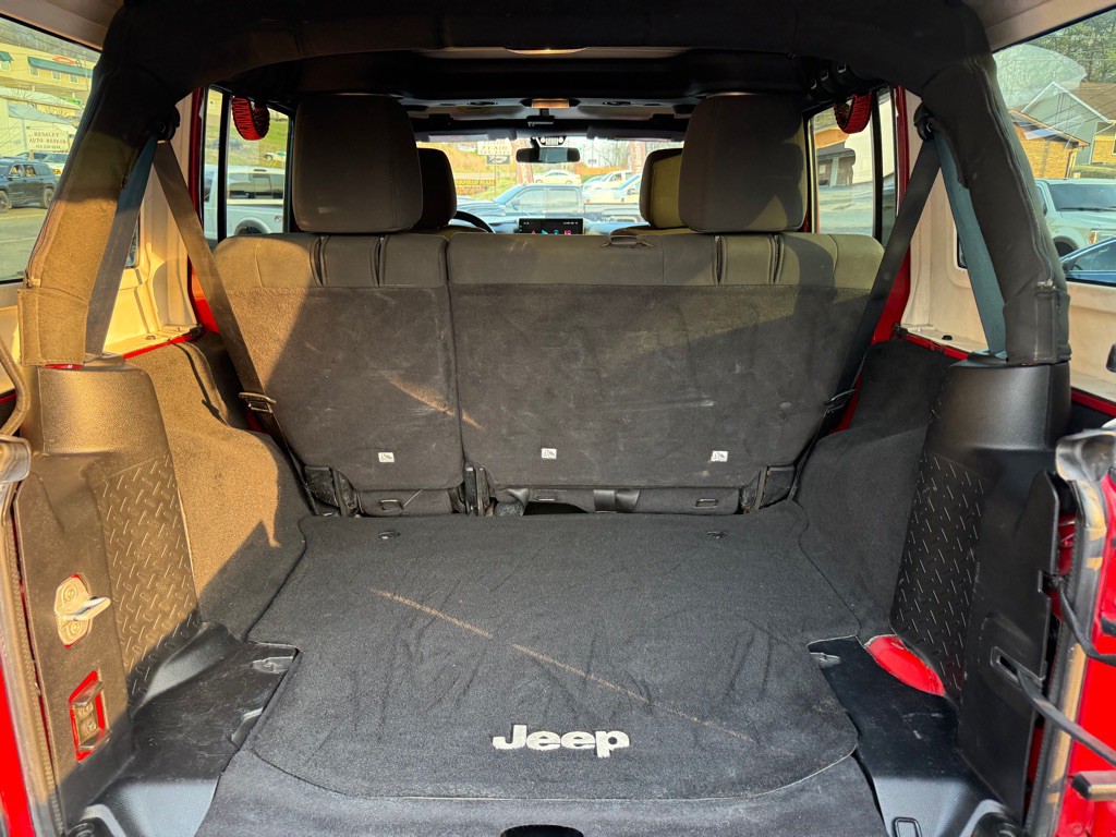 2012 Jeep Wrangler Unlimited Image 93