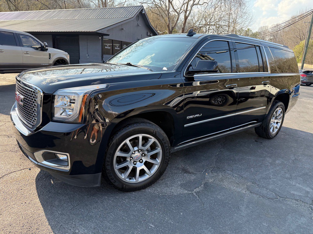 2017 GMC Yukon Image 12