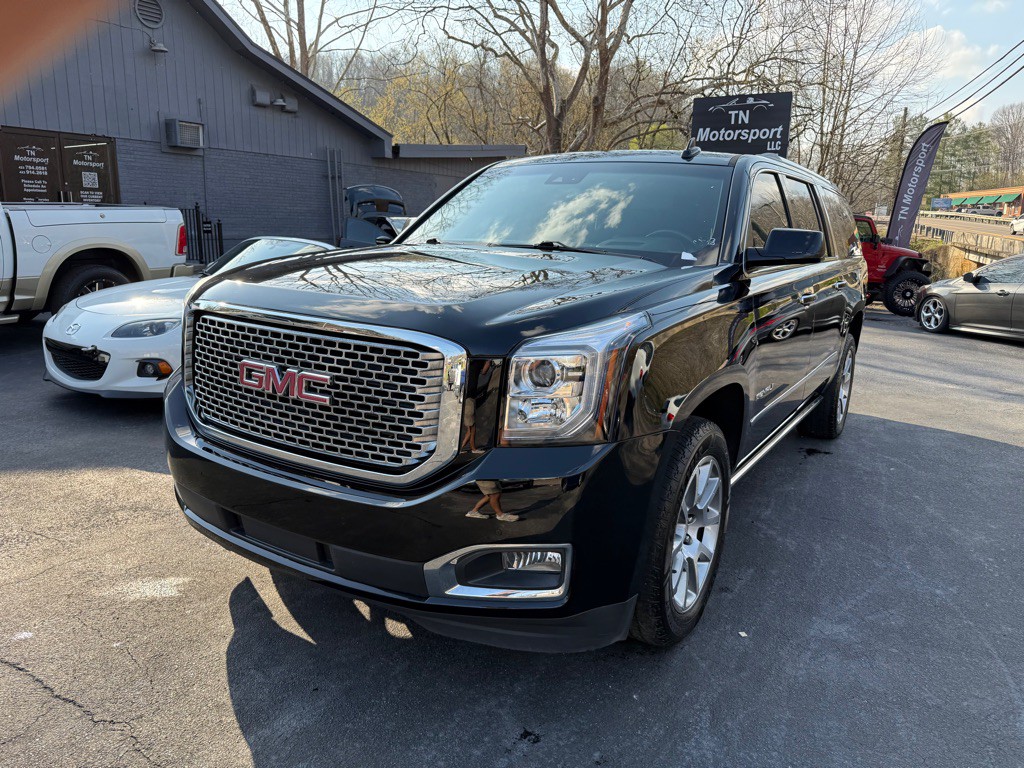 2017 GMC Yukon Image 16