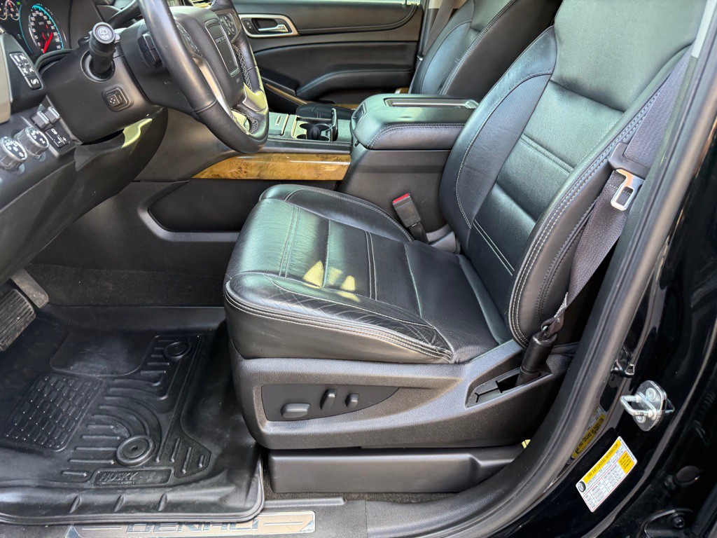 2017 GMC Yukon Image 30