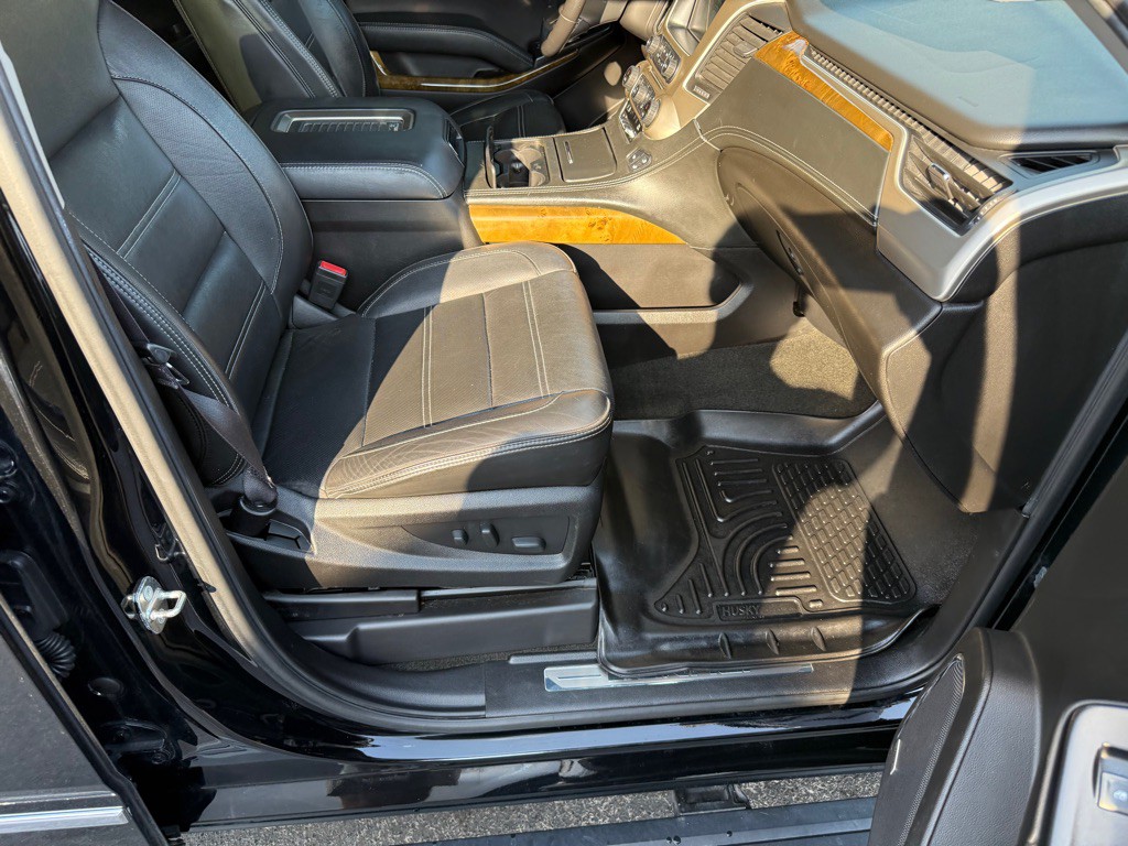 2017 GMC Yukon Image 43