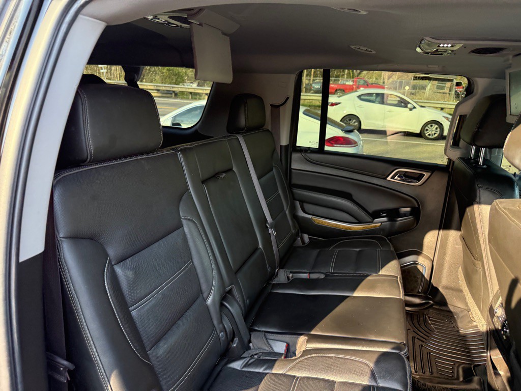 2017 GMC Yukon Image 57