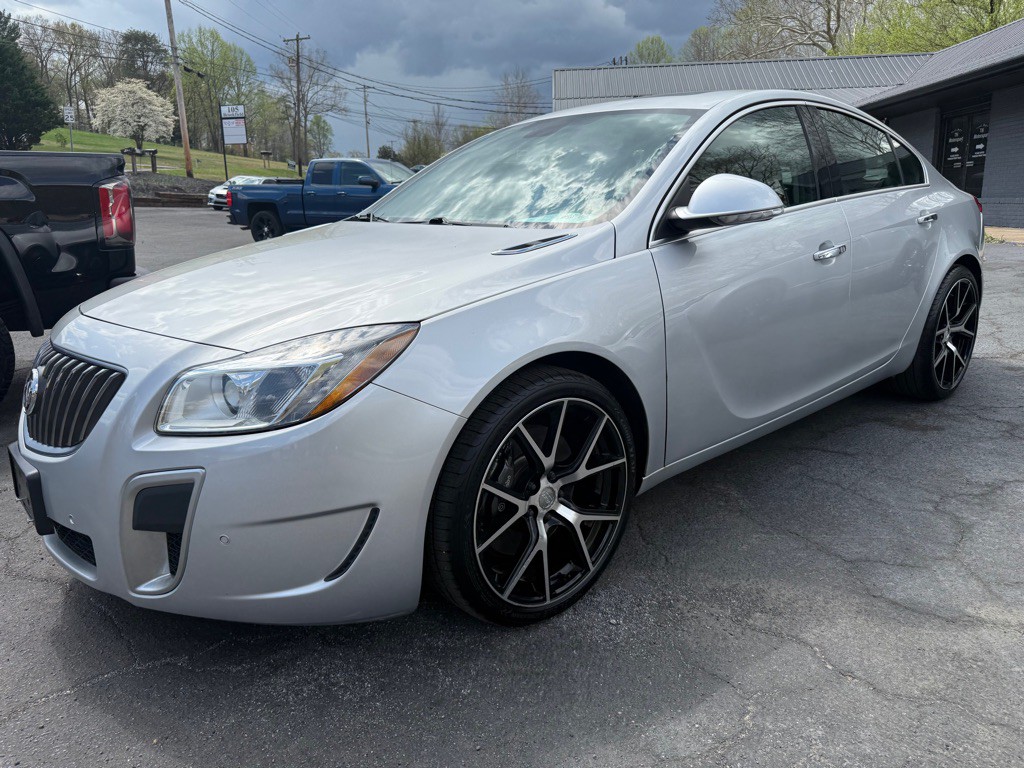 2012 Buick Regal Image 4
