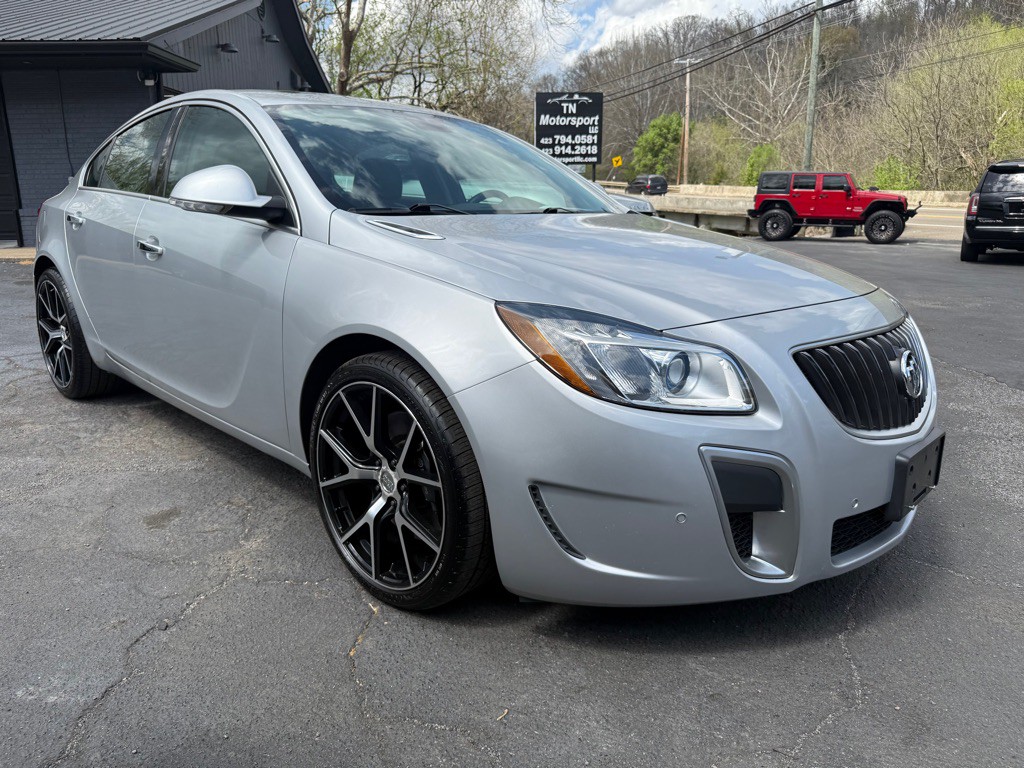 2012 Buick Regal Image 13