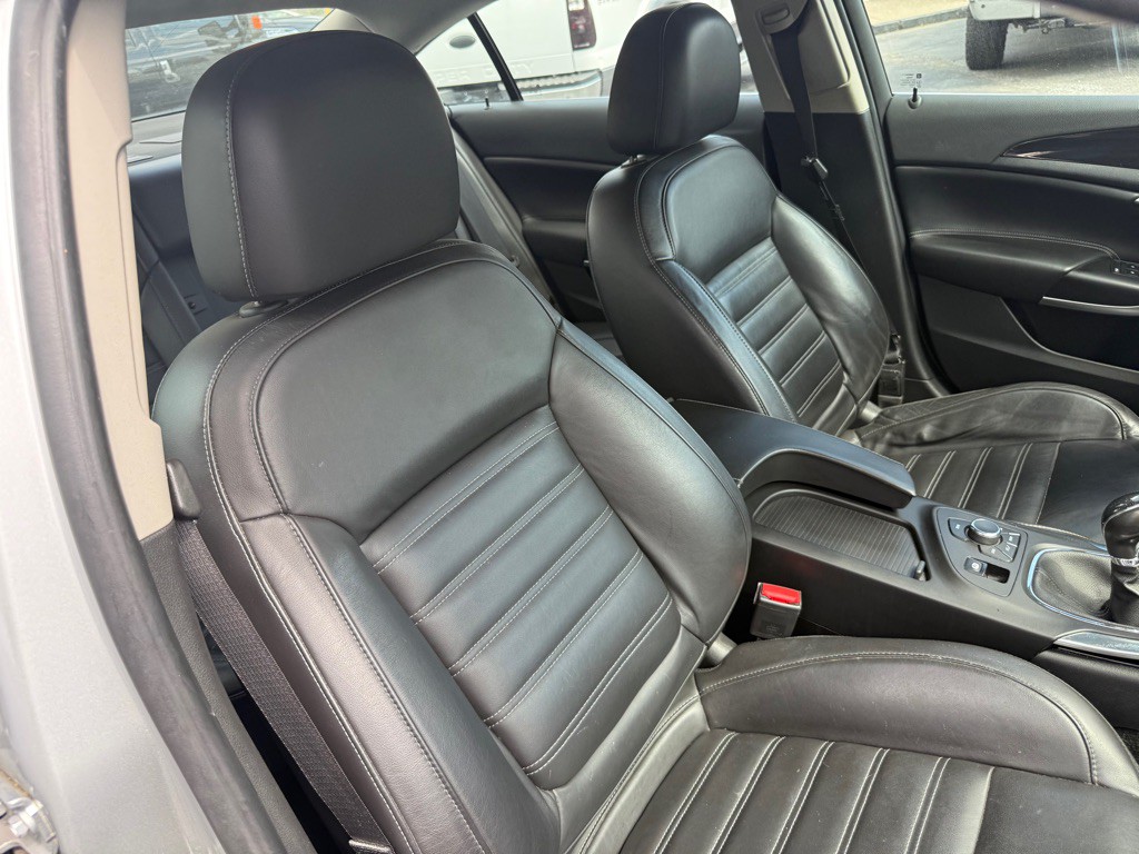 2012 Buick Regal Image 50