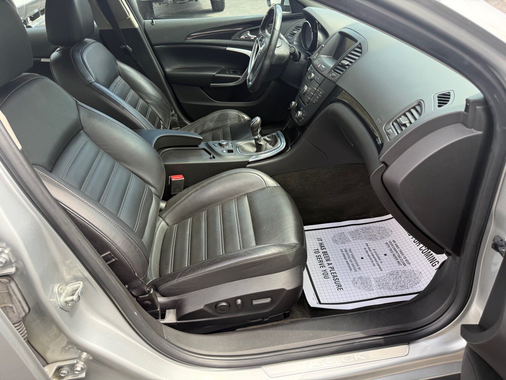 2012 Buick Regal Image 52