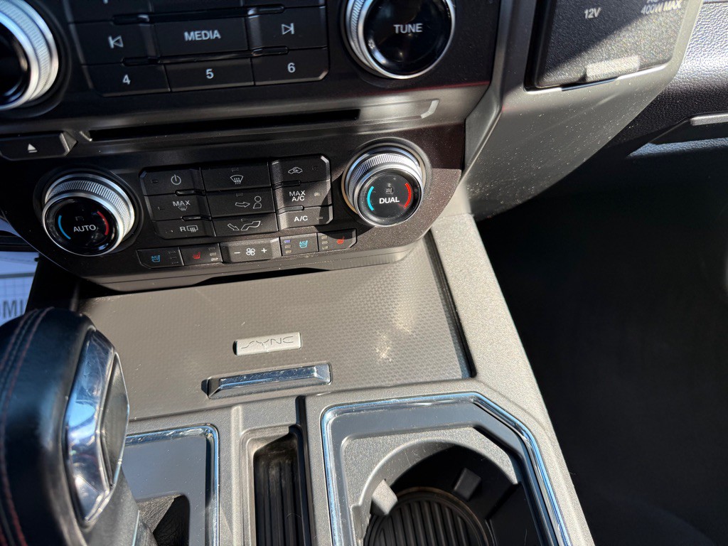 2017 Ford F-150 Image 70