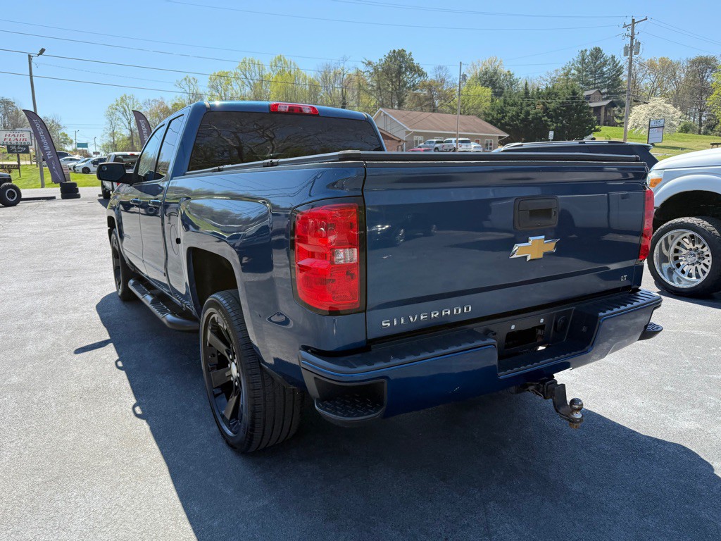 2017 Chevrolet Silverado 1500 Image 18