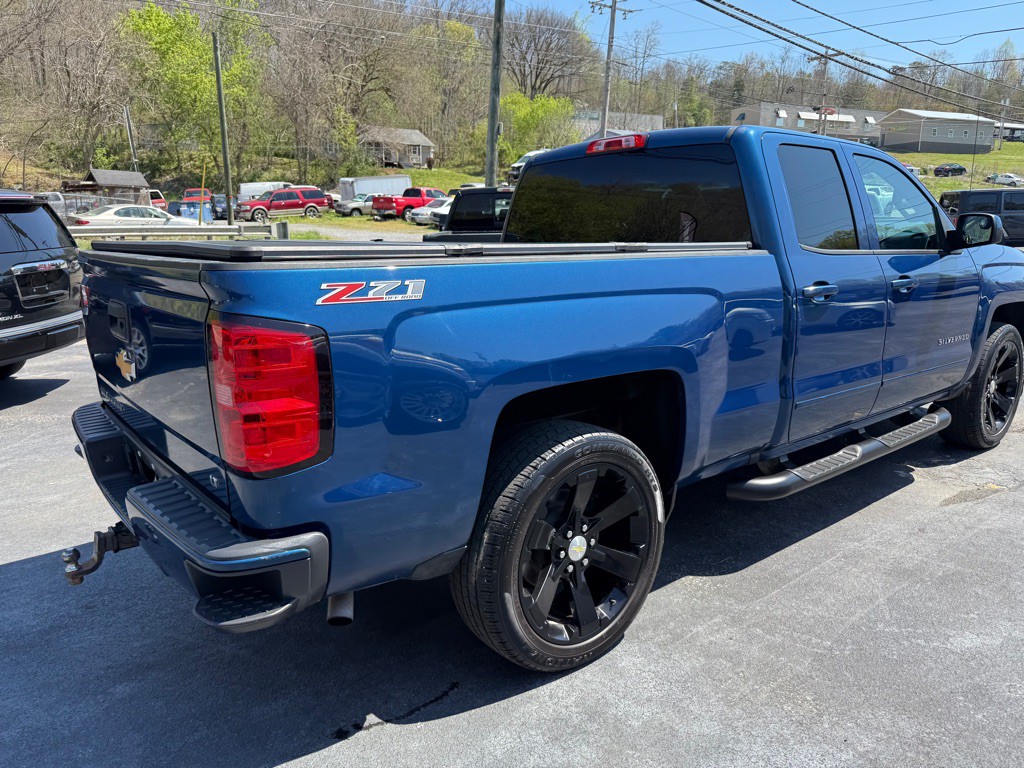 2017 Chevrolet Silverado 1500 Image 21