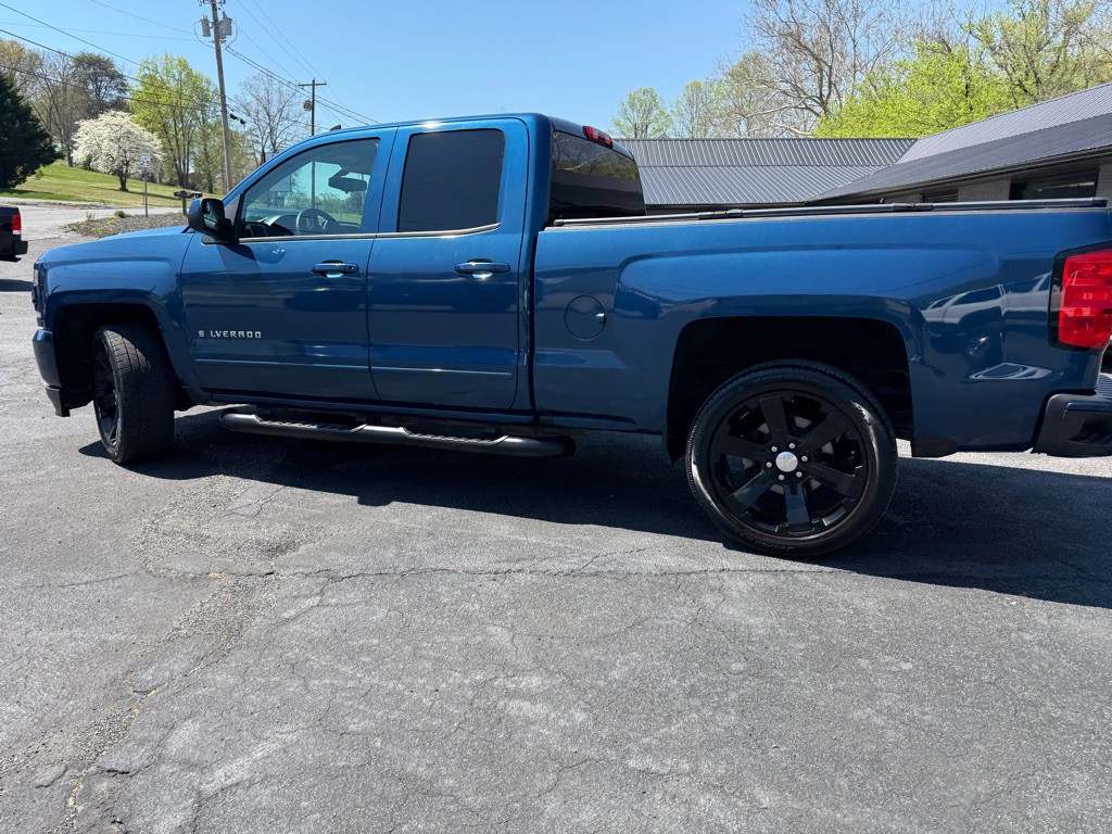 2017 Chevrolet Silverado 1500 Image 38