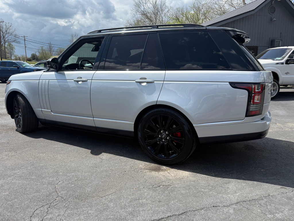 2015 Land Rover Range Rover Image 2