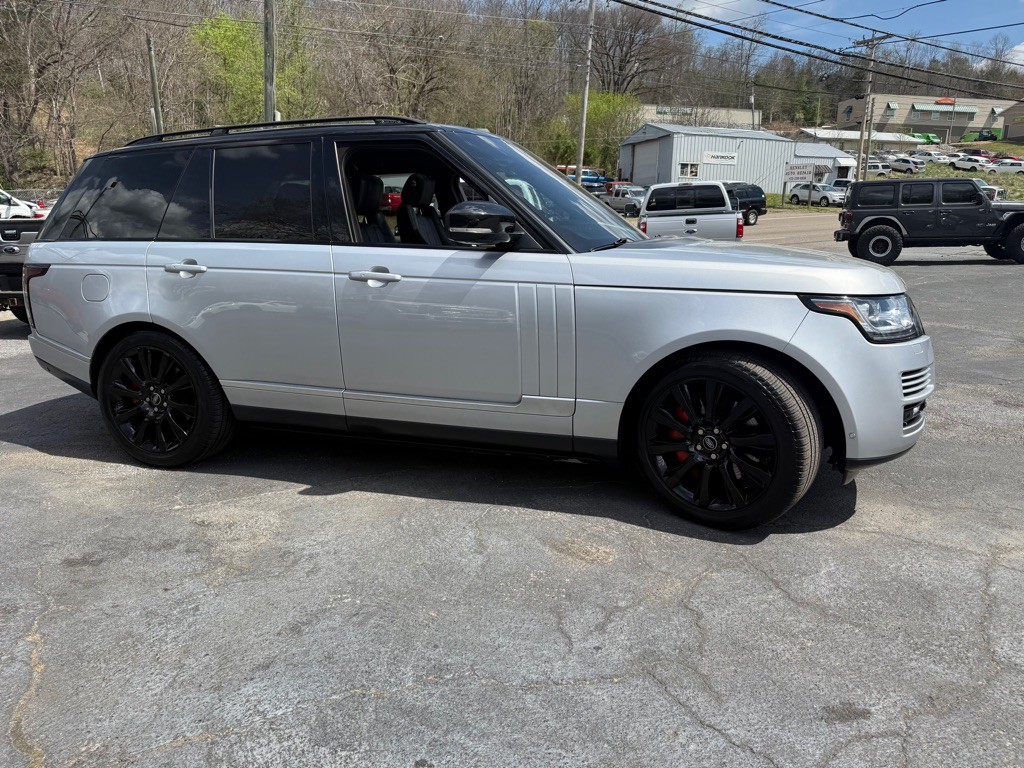 2015 Land Rover Range Rover Image 22